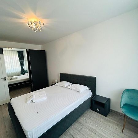 Cozy Collection Apartments At Palas Mall Ясси Екстер'єр фото